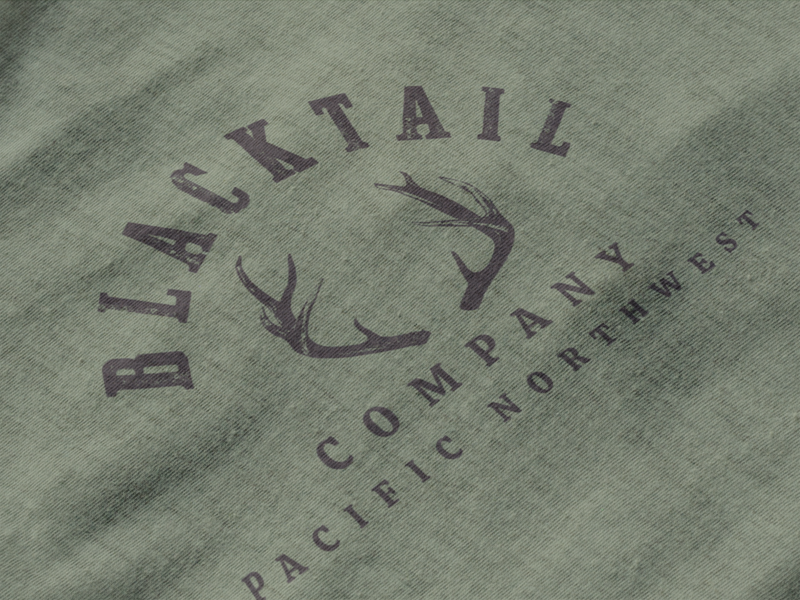 BLACKTAIL UNIVERSITY LONG SLEEVE